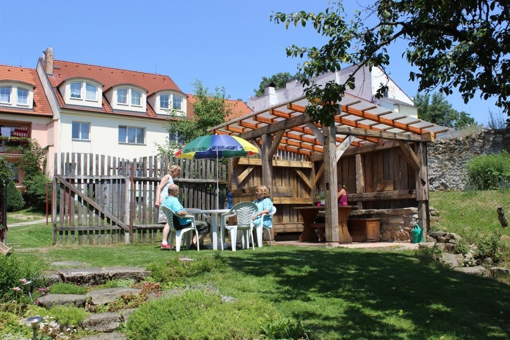 Penzion Gomelska Apartment Horni Stropnice Bagian luar foto